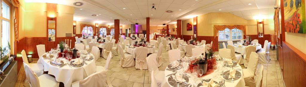 Landhotel Gross Schneer Hof Friedland  Exterior photo